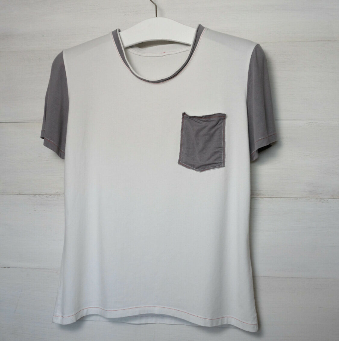 T-Shirt aus Tencel und Bambusjersey weiß / grau
