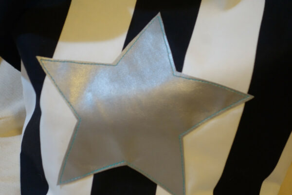 Schultertasche Stern – Bild 2