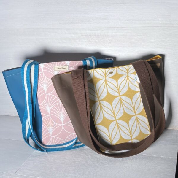 Schultertasche petrol-rosa – Bild 5