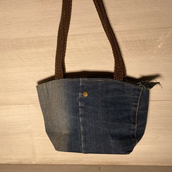 Upcycling Schultertasche Jeans – Bild 3