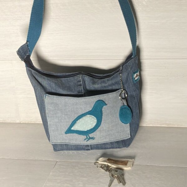 Upcycling Tasche Tiermotiv (Wachtel) – Bild 2