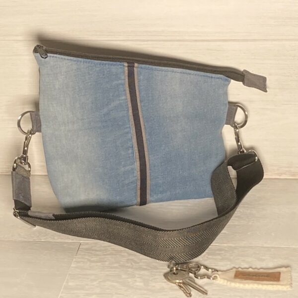 Upcycling Clutch Jeans schwarz/blau – Bild 2