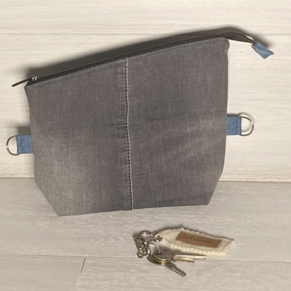 Upcycling Clutch Jeans blau/ schwarz – Bild 6