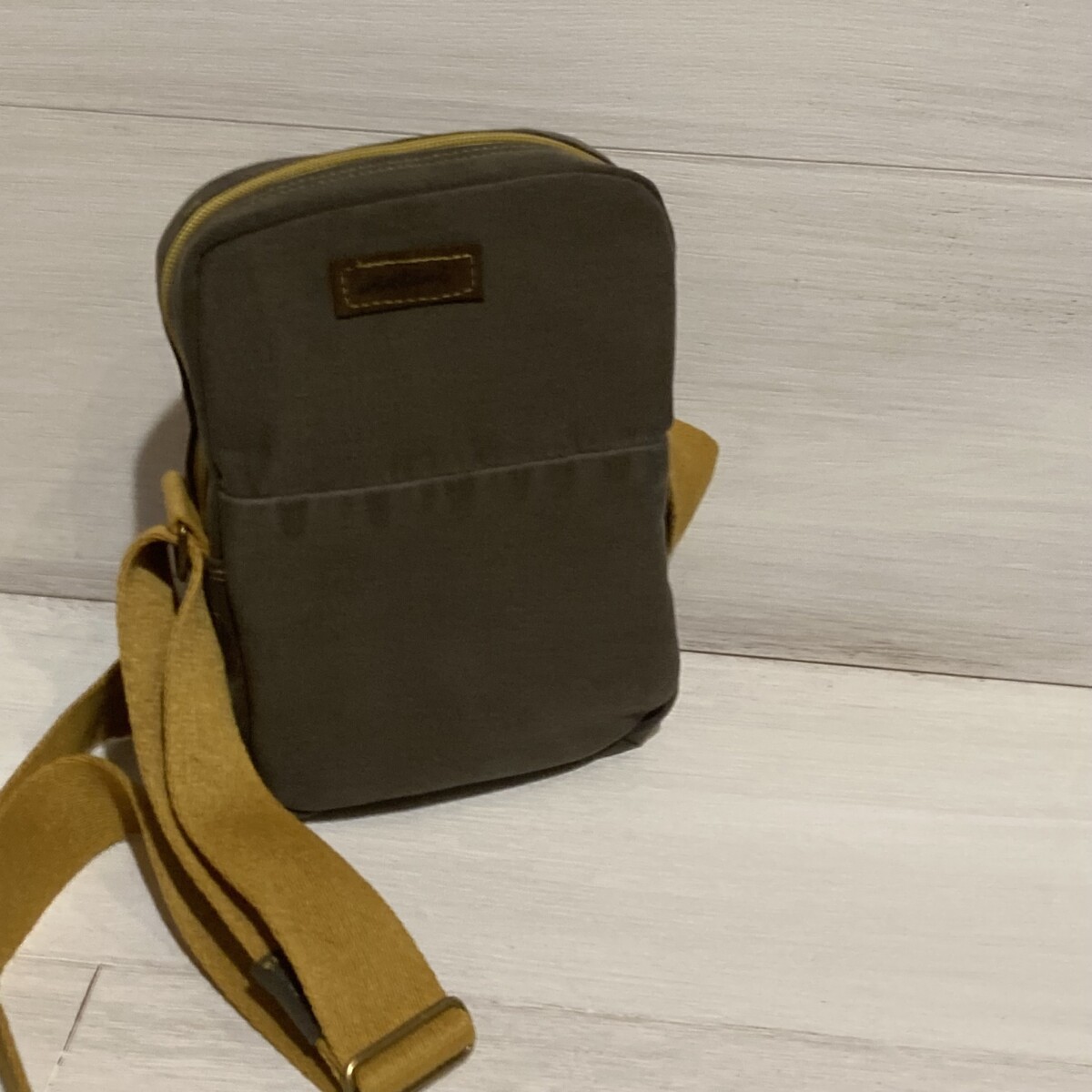 Upcycling Umhängetasche M3.1
