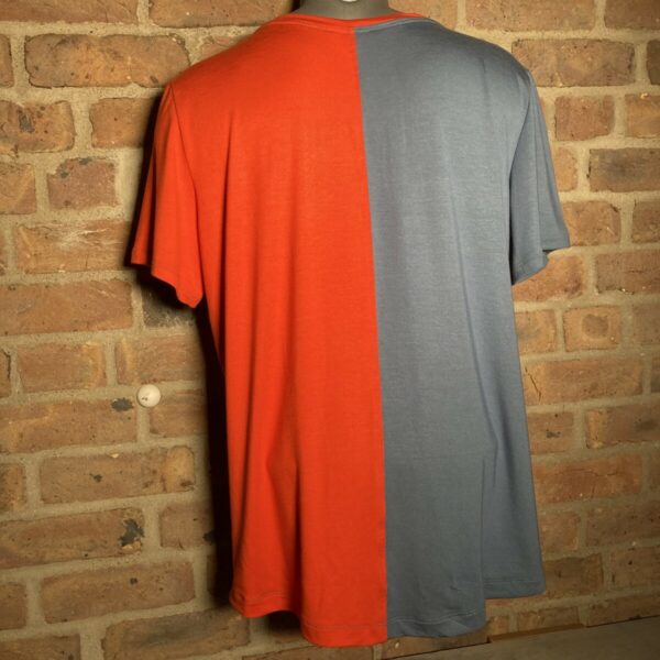 T-Shirt aus Tencel graublau/ orange – Bild 3