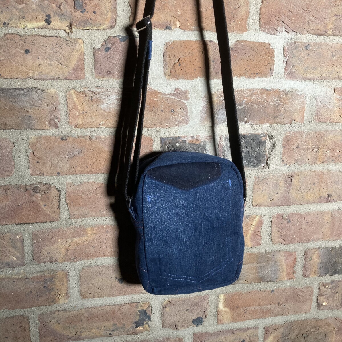 Upcycling Umhängetasche M3.3