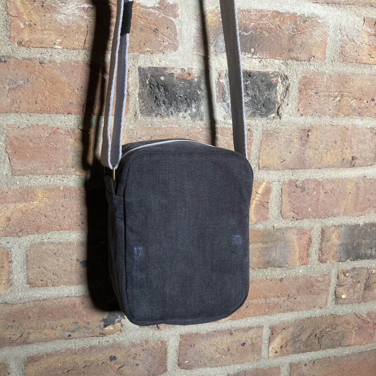 Upcycling Umhängetasche M3.5