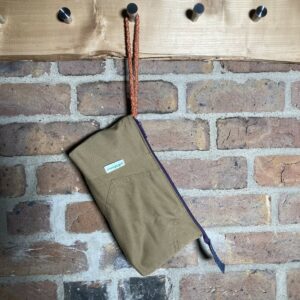 Upcycling Utensilientasche mit Oliv