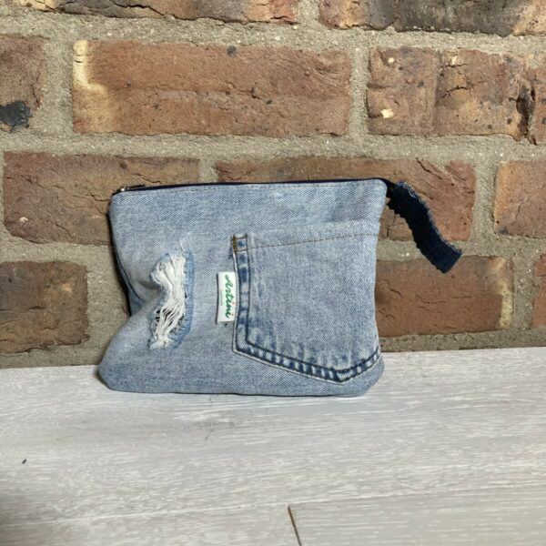 Upcycling Utensilientasche mit Quaste