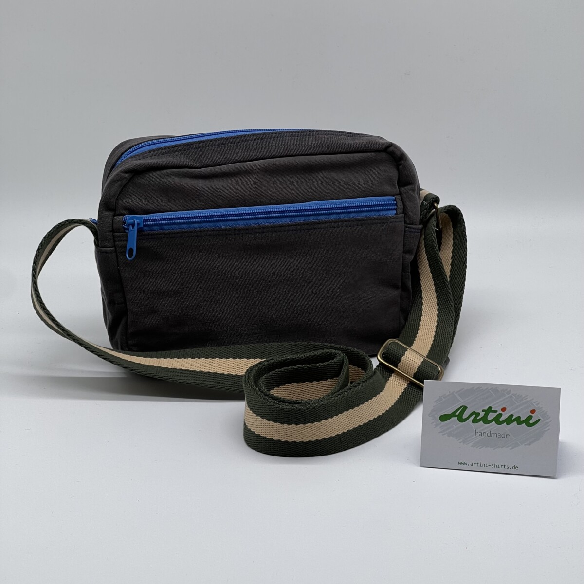 Upcycling Umhängetasche M4.2