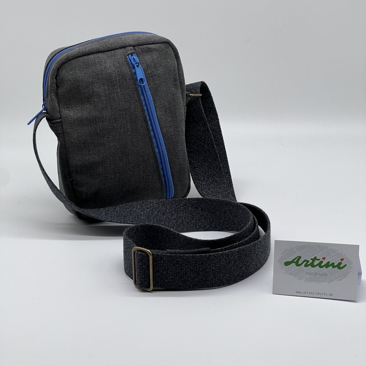 Upcycling Umhängetasche M3.6