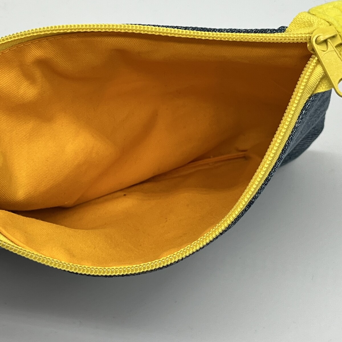 Upcycling Utensilientasche Dom jeans/gelb (Kopie)